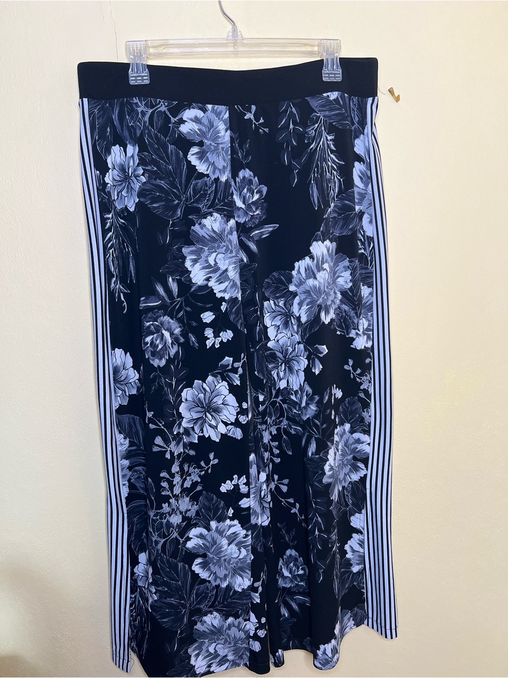 INC International Concepts Black & White Floral Wide-Leg Pants